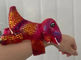 Brinquedos selvagens das crianças de Toy Slap Bracelet Stuffed Animal do luxuoso de Huggers da república