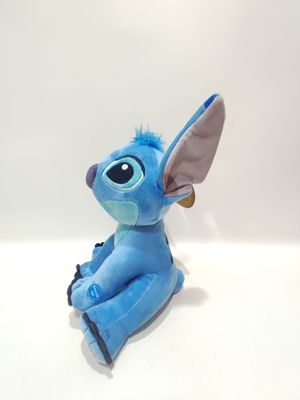O brinquedo de pelúcia falando sentado Stitch é giro, com alturas de 7,09 polegadas e 11,02 polegadas