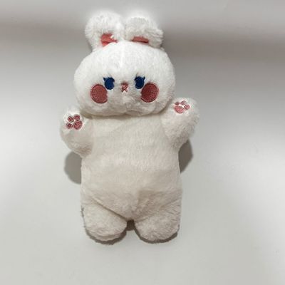 Brinquedos de pelúcia com fechaduras em forma de cenoura